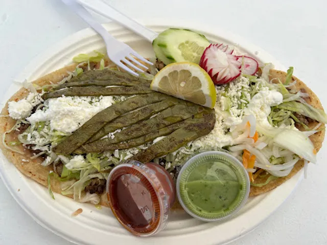 El Torito Azteca Food Truck