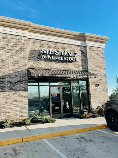 Sips on 7 - Wine and Liquor