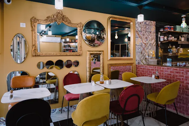 Oria Pizzeria Napoletana & Pasta Italiana