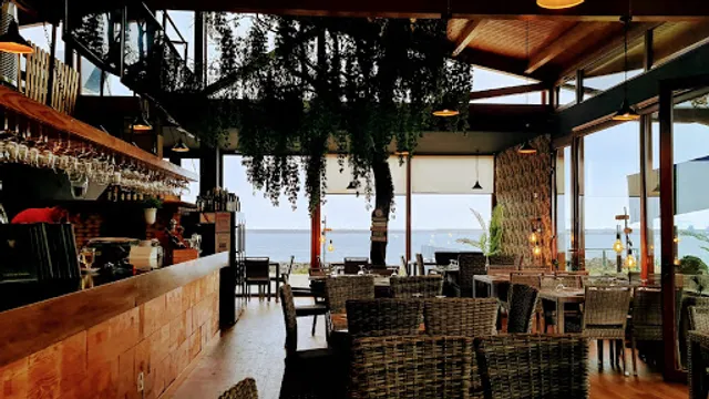 Restaurante La Barca