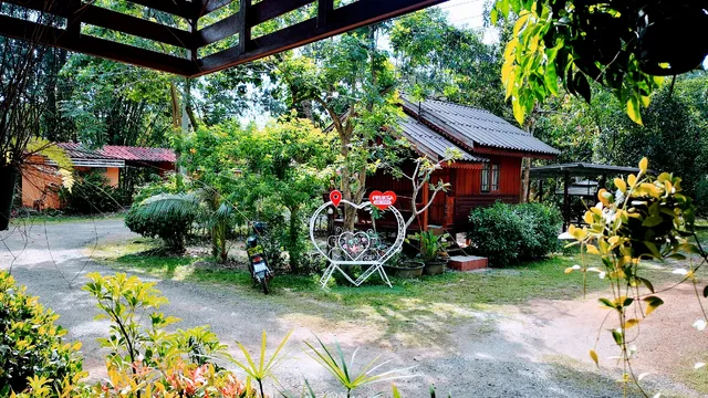 พฤกษารีสอร์ท