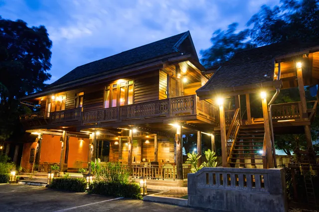 Ruen Come In Chiang Mai