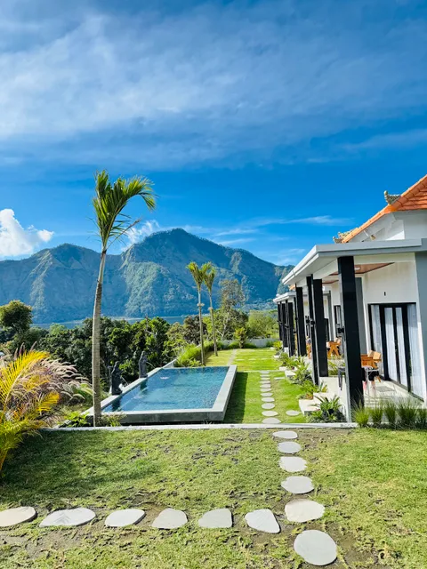 The Infinity Kintamani