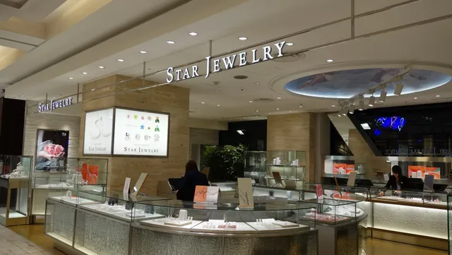 Star Jewelry Takashimaya Yokohama Store