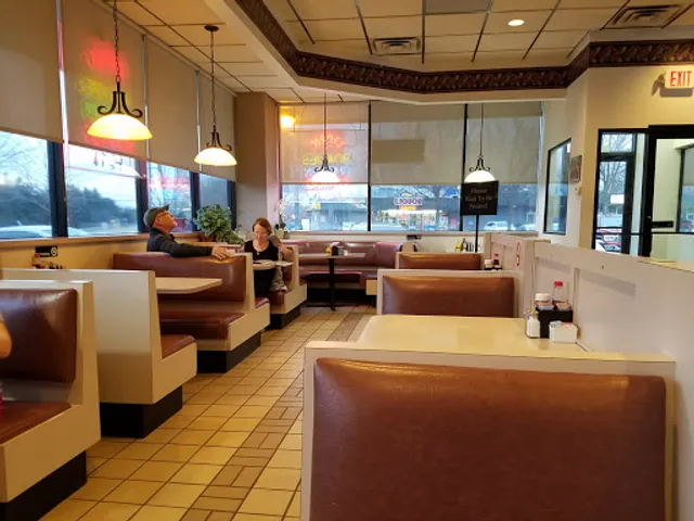 Benny's Family Dining