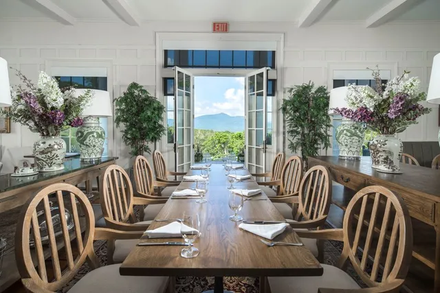 Daingerfield's Fine Dining at Westglow Luxury Resort and Spa
