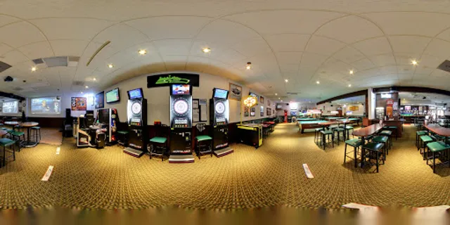 Lucky 7 Bar and Grill