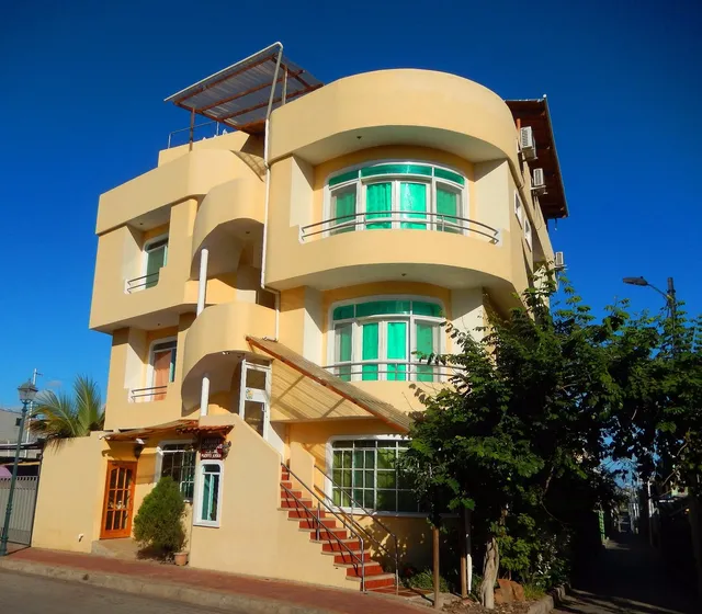 Ariana's Galapagos Suites