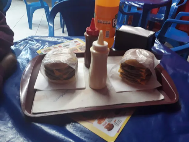 Mello's Vilar Carioca