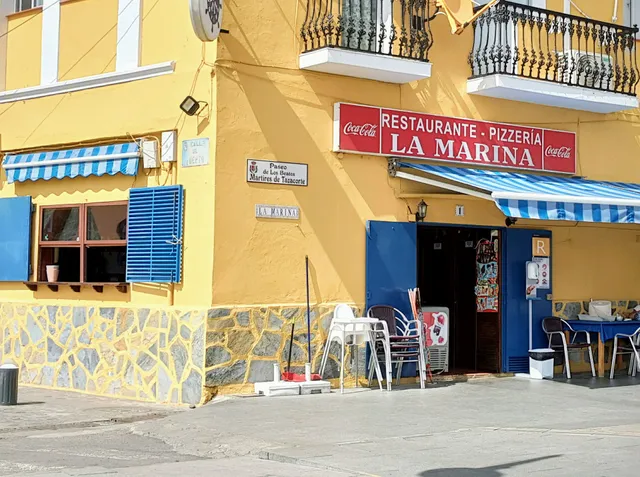 Restaurante Pizzería La Marina