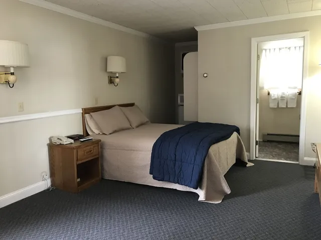 T-Bird Motor Inn/Finni