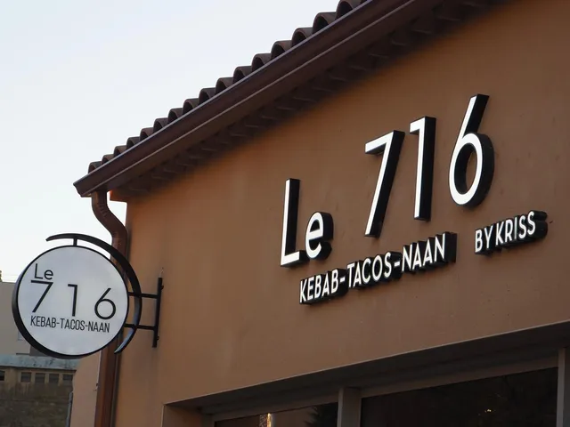 Le 716 KEBAB - TACOS - NAAN BOLLENE