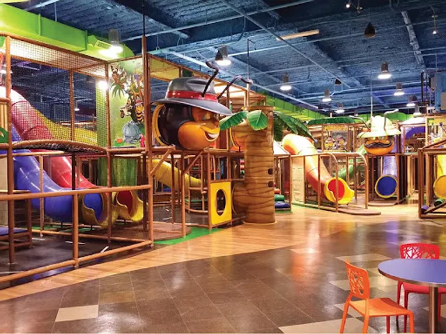 Billy Beez Anaheim Gardenwalk