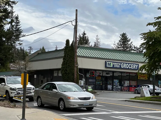 Manhattan Express Grocery