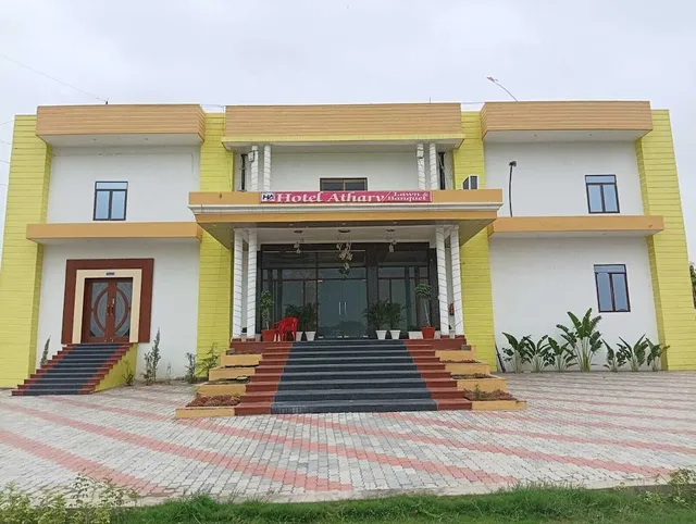 Hotel Atharv