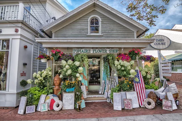 Topiaire Flower Shop
