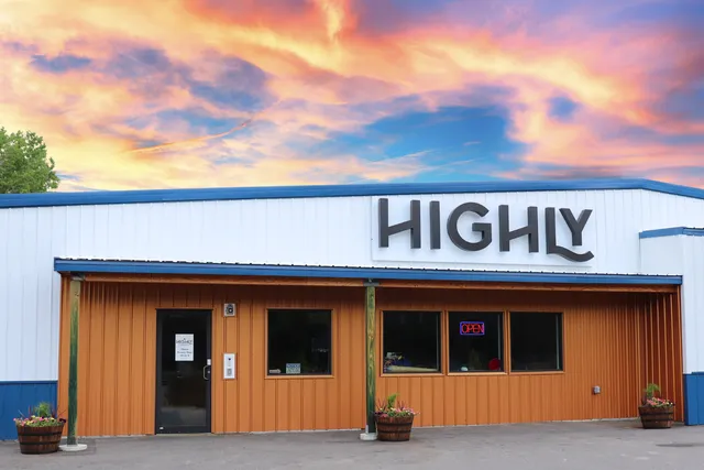 HIGHLY Recreational Dispensary (Adult use 21+) - Brunswick