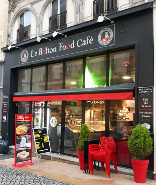 Le Bolton Food Café