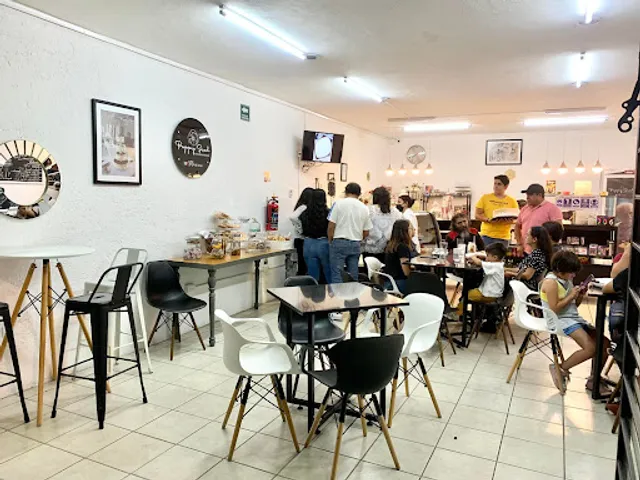 Poppy Seed -Pastelería Boutique