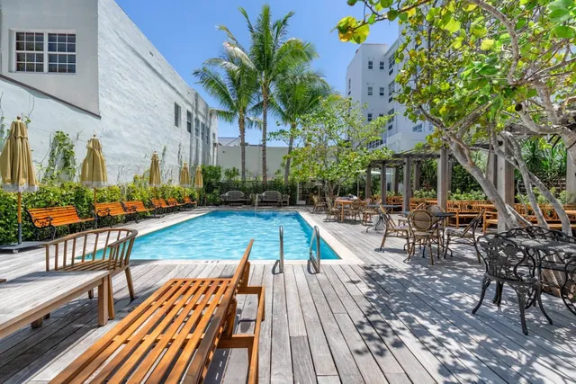 Global Luxury Suites at The Apex Miami