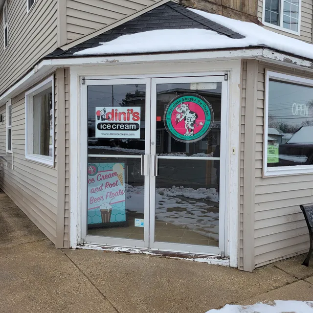 Dini's Ice Cream Shoppe