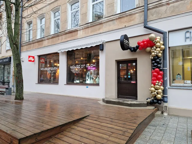 D CITY house of sushi