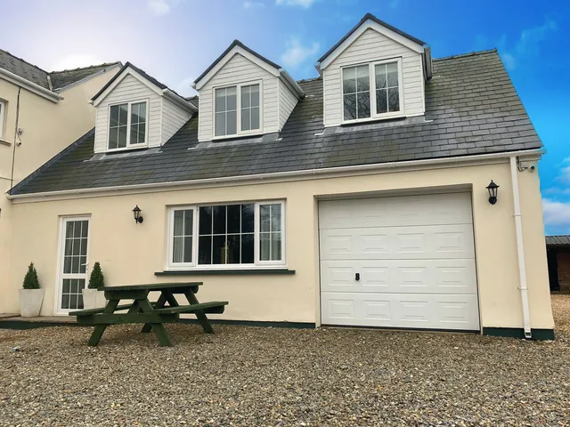 Oakfields Pembrokeshire