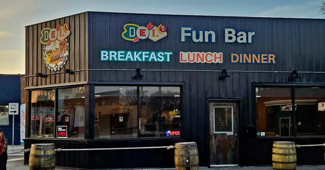 Del's Crepes and Pancakes