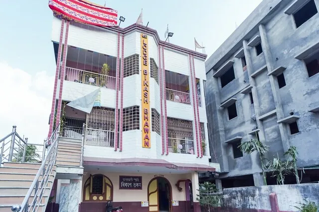 SPOT ON Lodge Bikash Bhawan