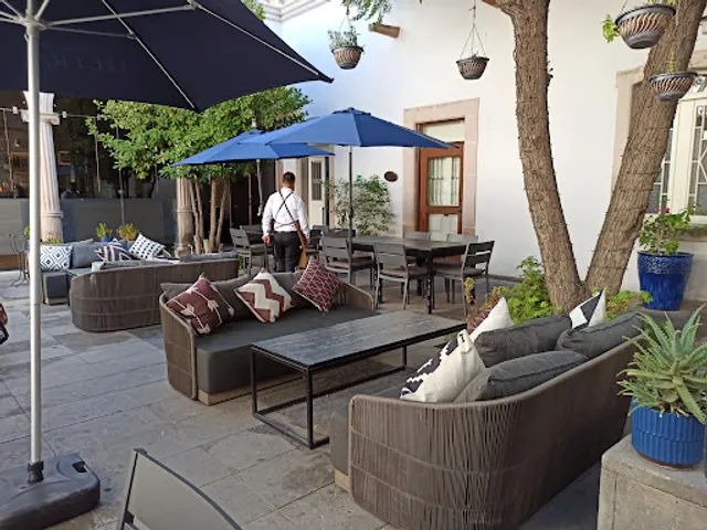 El Poeta Restaurante