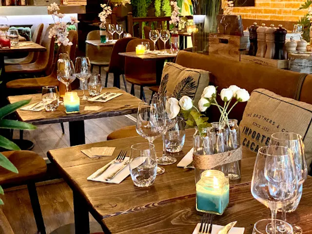 Garden Bistro - Restaurant Français Rue Mercière