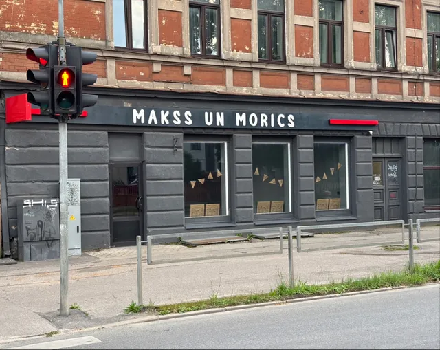 Makss un Morics picērija