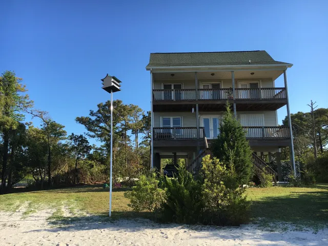 Cape Look Out Bed & Breakfast