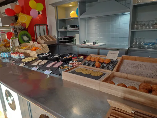 IBIS KITCHEN RESTAURANT