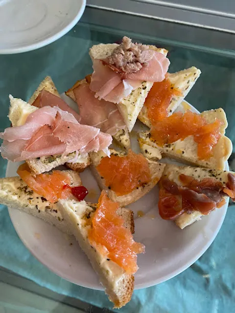 LE BONTÀ DELL’ANGOLO