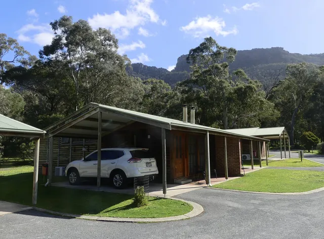 Halls Gap Log Cabins