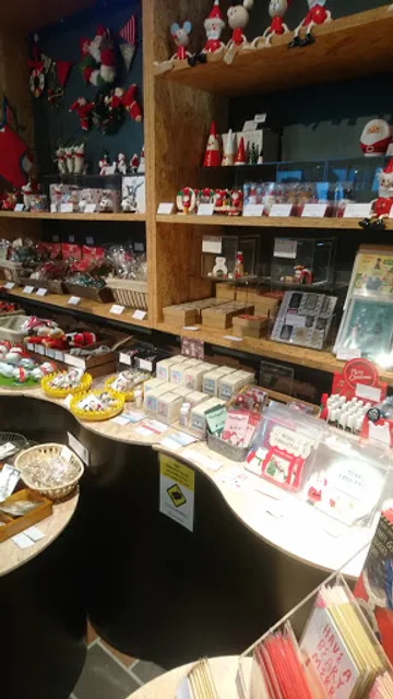 Tokyo Metropolitan Art Museum Shop