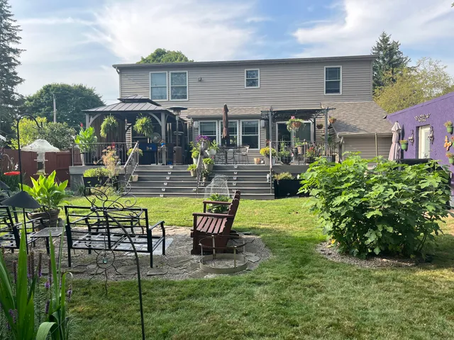 Whispering Woods B & B