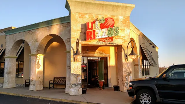 Li'l Rizzo's Restaurant - Osage Beach