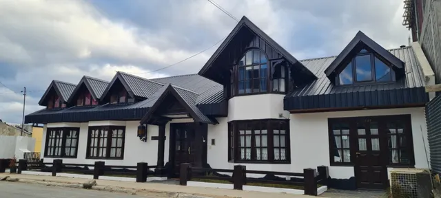 Flor Austral Hosteria