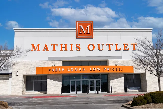 Mathis Outlet