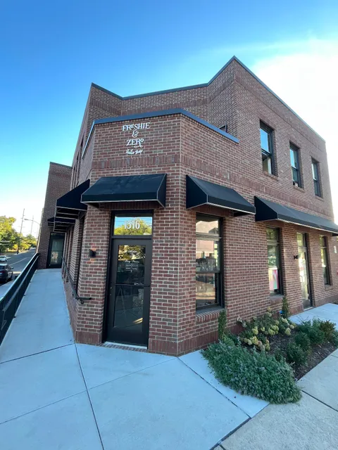 Freshie & Zero Studio Shop