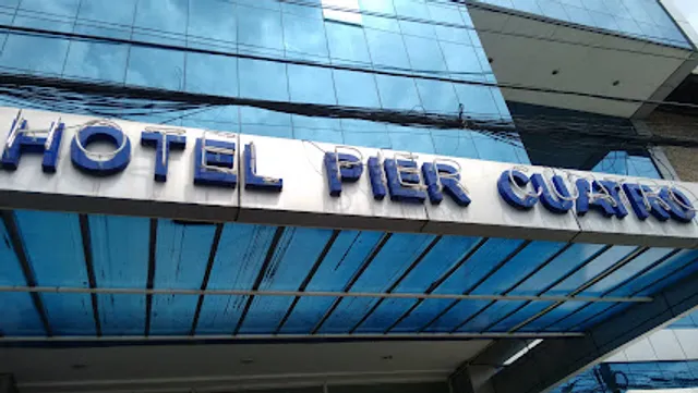 Hotel Pier Cuatro - 2 Star