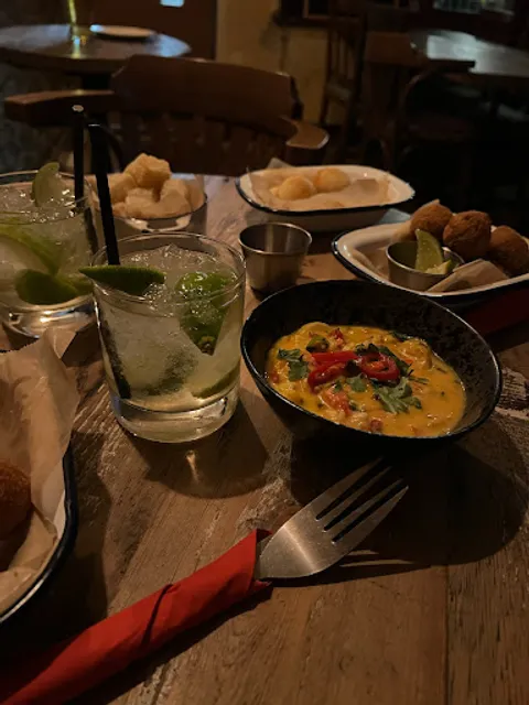 Essential Vegan @ Ten to One Bar