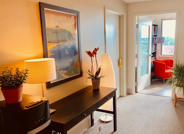 Philadelphia Mind-Body Acupuncture.