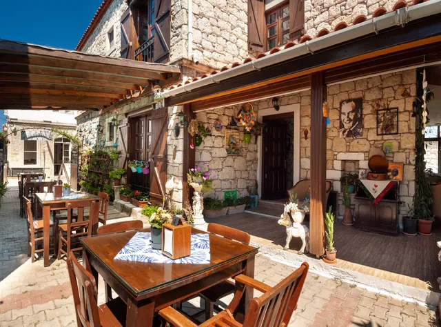 Flores Hotel Alaçatı