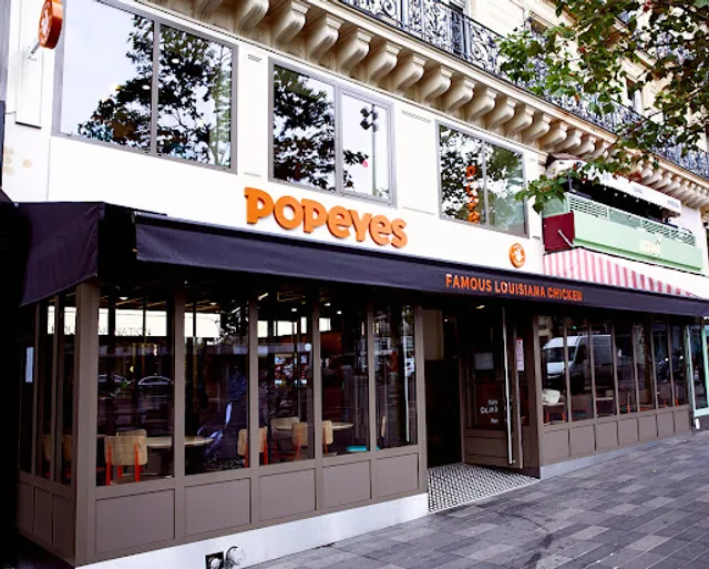 Popeyes Louisiana Chicken République