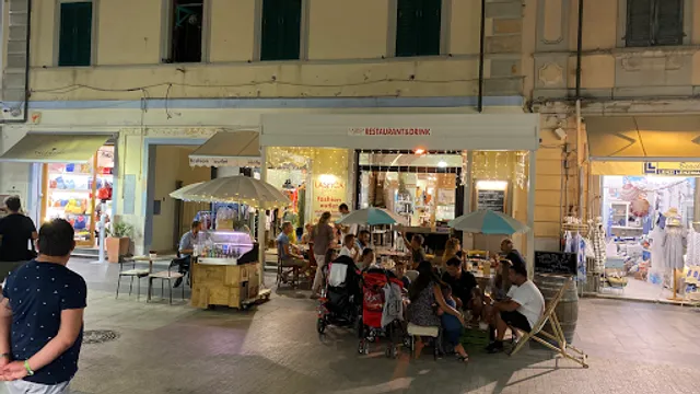 Laspica Gallery Fashion & Food