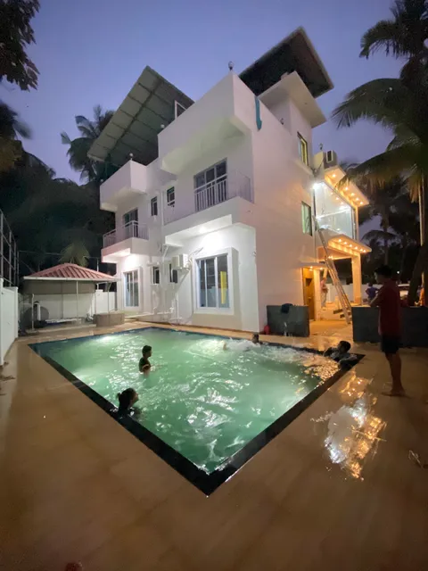 The White Pearl Villa