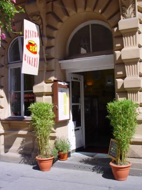 Bistro Deli & Bakery, all day breakfast